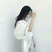 我还是很喜欢你 像雨洒落在热带与极地 情侣头像