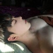 这么混乱你敢用嘛? 男生头像