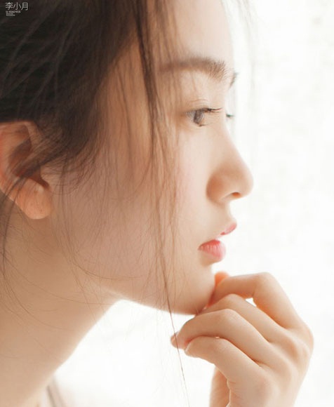 qq唯美女生小清新淡雅皮肤：择其所爱，爱其所择
