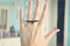 关于女生纤细手的精致完美图片 聋子听见哑巴说了话她说她这一辈