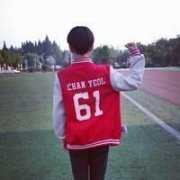 95后英俊帅气男生qq个性头像