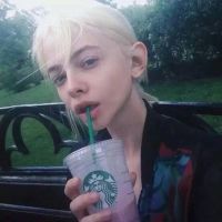 ŷڰ׸ͷ ԼЦ