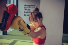 曹骏蓝盈莹曝情侣写真 沉香浣碧终成眷属
