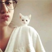 学神学渣都可以很文艺 可爱圆框眼镜美女头像