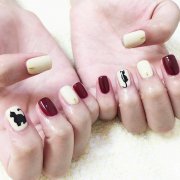 女生美甲可爱动物图片大全 想放手但感情由不得你放纵