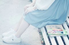 想起我和你牵手的画面 微信背景图片