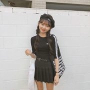 唯一的本钱就是青春 美女头像