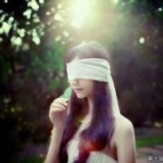 唯美性感意境欧美头像 蒙着我的眼迷失了路