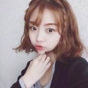 个性短发女生头像精选大全 钢琴键上黑色白色交错独舞着