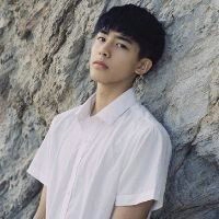 直到你对另一个人嘘寒问暖 微信男生头像