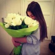 超级漂亮的女生拿花头像