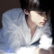 港范儿唯美男生精选头像