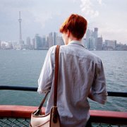 你若要走我不会留 孤单背影的帅哥头像