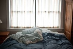 雨送黄昏花易落 微信背景图片
