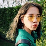 女生头像带我是疯子 欧美头像女生唯美