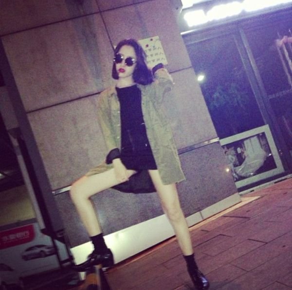 颓废男女个性好看图片 當壹切都已成風我依然在此等候