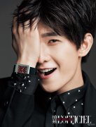 杨洋时装男士杂志写真显帅气