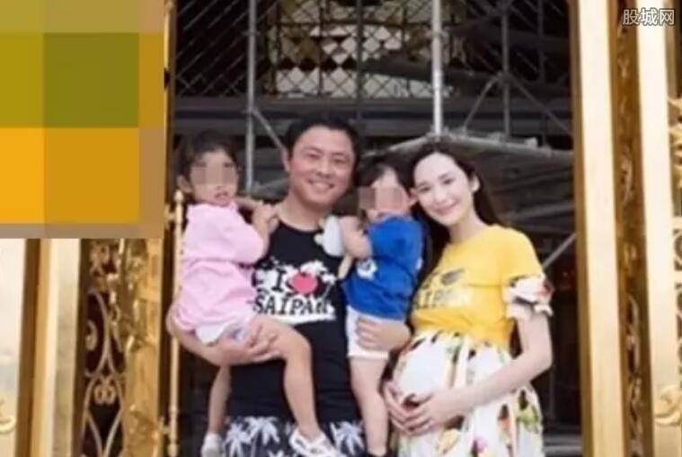 未婚的吴佩慈怀了第3胎大肚照曝光 纪晓波奖励她豪宅